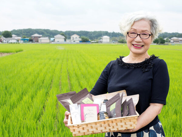 食メディア　社長と製品